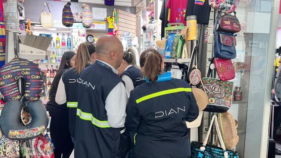 ¿Por qué le sellaron a Doña Segunda? Ojo, locales de barrio podrían correr el mismo riesgo