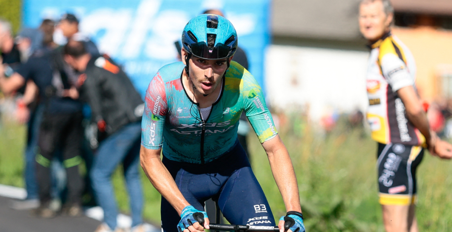 Christian Scaroni (XDS Astana Team) ganó la etapa 16 del Giro de Italia 2025, luego de que la fuga prosperara