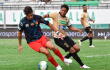 Acción de juego entre Águilas Doradas y Deportivo Pereira por la fecha 11 de la Liga BetPlay II-2026.