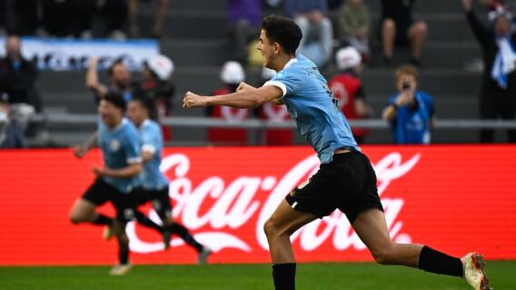 Uruguay celebra su gol contra Israel Uruguay celebra su gol contra Israel