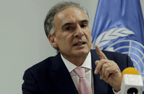 020816-jean-arnault.gif
