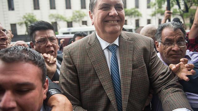 Alan García pidió asilo en embajada uruguaya en Perú en el marco del caso Odebrecht Alan García pidió asilo en embajada uruguaya en Perú en el marco del caso Odebrecht