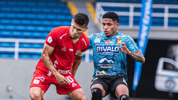 Acción de juego en el duelo entre América vs. Pereira, por duelo de fogueo. Acción de juego en el duelo entre América vs. Pereira, por duelo de fogueo.