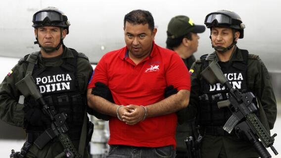Momento de la captura de Jorge Luis Alfonso López, hijo de La Gata. Momento de la captura de Jorge Luis Alfonso López, hijo de La Gata.