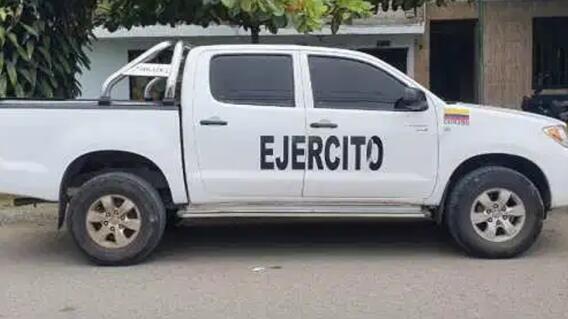 356060_Cargamento de marihuana era transportado en falsa camioneta del Ejército. Foto: Suministrada a BLU Radio