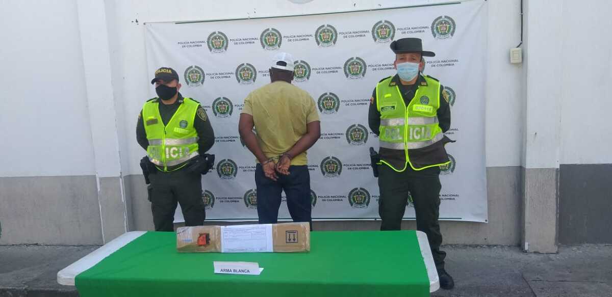 Hombre atacó con machete a un perrito en Tuluá1.jpeg