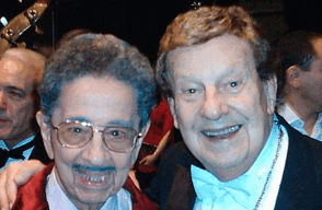 130416_mariano_mones_0.gif