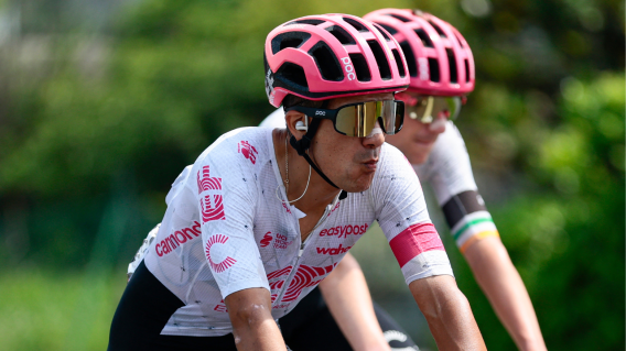 Richard Carapaz, ciclista ecuatoriano del EF Education EasyPost, en la etapa 20 del Giro de Italia 2025 Richard Carapaz, ciclista ecuatoriano del EF Education EasyPost, en la etapa 20 del Giro de Italia 2025