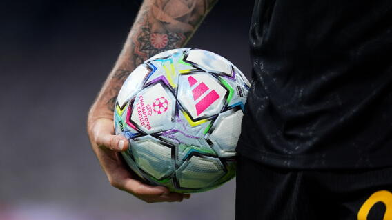 Balón oficial de la Champions League. 