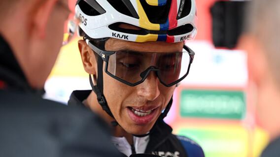 Egan Bernal, ciclista colombiano. Egan Bernal, ciclista colombiano.