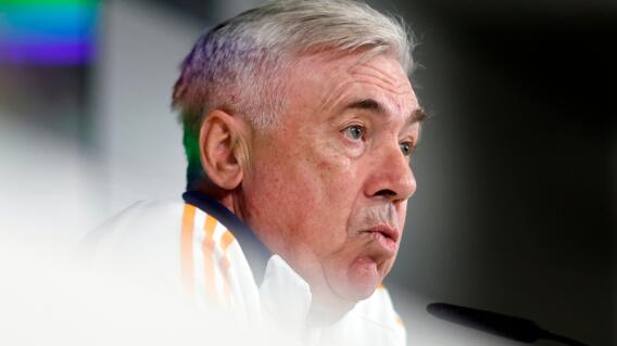 Carlo Ancelotti, director técnico del Real Madrid, en rueda de prensa durante la Supercopa de España Carlo Ancelotti, director técnico del Real Madrid, en rueda de prensa durante la Supercopa de España