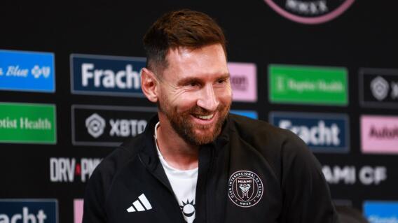 Messi, en su primera rueda de prensa con el Inter de Miami. Messi, en su primera rueda de prensa con el Inter de Miami.