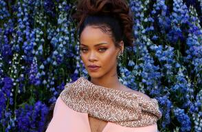 157352_rihanna.jpg