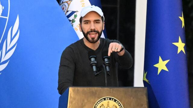 Nayib Bukele, presidente de El Salvador, defiende traslado de pandilleros a megacárcel 