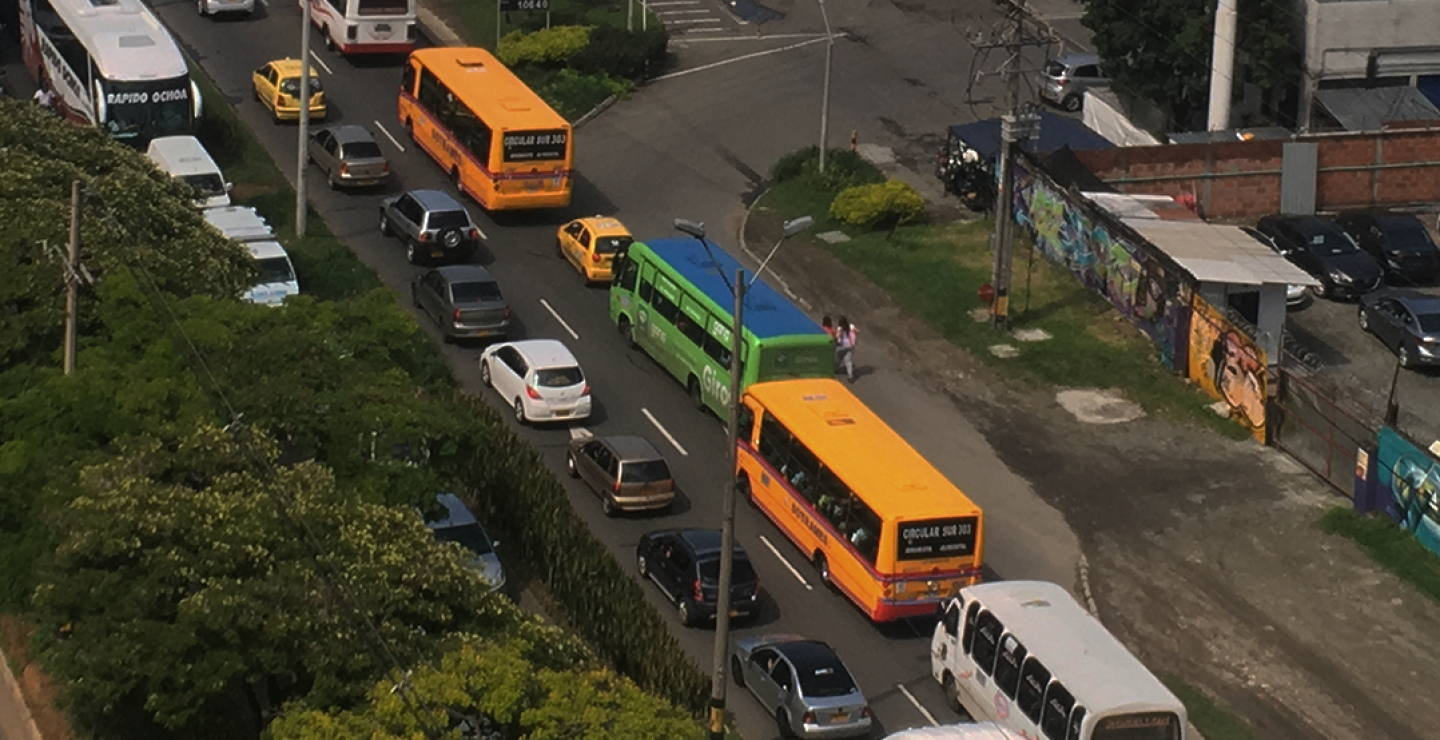 87746_BLU Radio. Buses de Medellín / Foto: BLU Radio