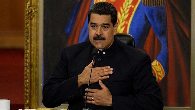 “Trágate tus medicinas y tu droga”: Nicolás Maduro arremetió contra Santos