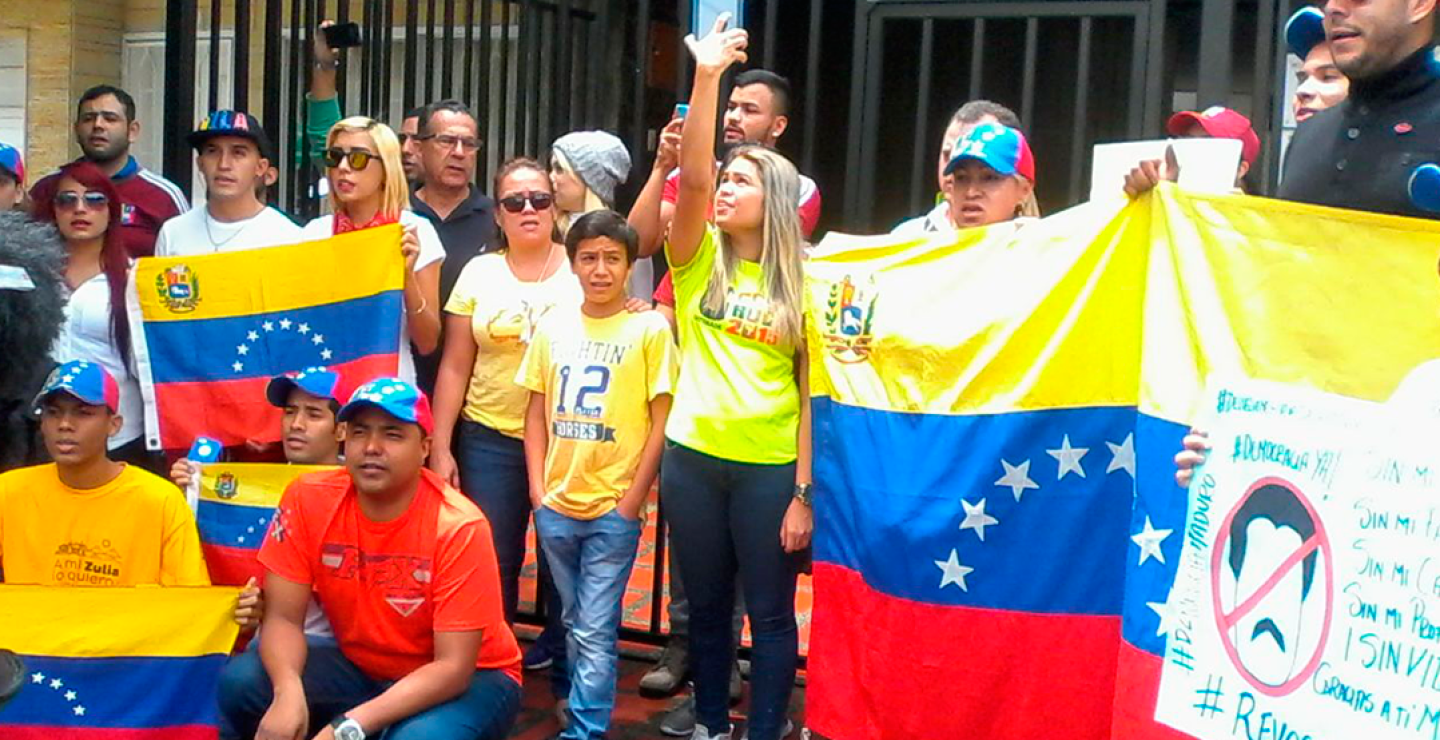 283318_BLU Radio. Colonia de venezolanos en Medellín / Foto: BLU Radio