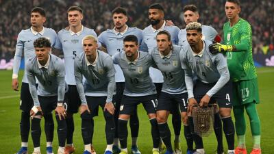 Selección Uruguay enfrentó a Inglaterra en amistoso internacional.