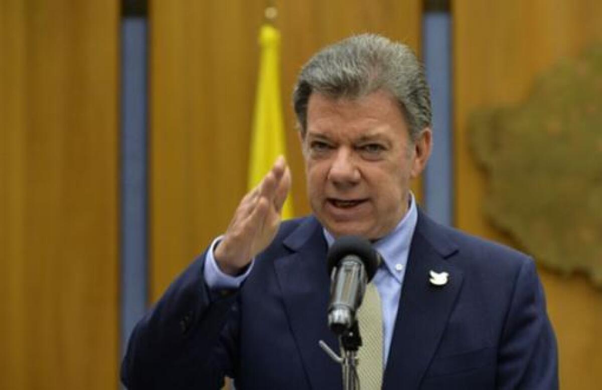 44474_102542-juan_manuel_santos_foto_twitter_infopresidencia.jpg
