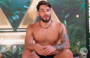 Alejo dice que Francisco se tomó lo del Box Amarillo muy personal.