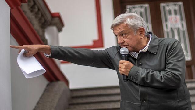 La austeridad comienza por casa”: Manuel López Obrador se baja el sueldo 40%