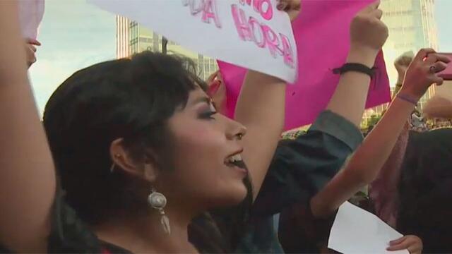  “No me cuidan, me violan”: marcha en México por supuesto abuso de menor a manos de cuatro policías