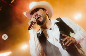 Edén Muñoz, cantante de música regional mexicana