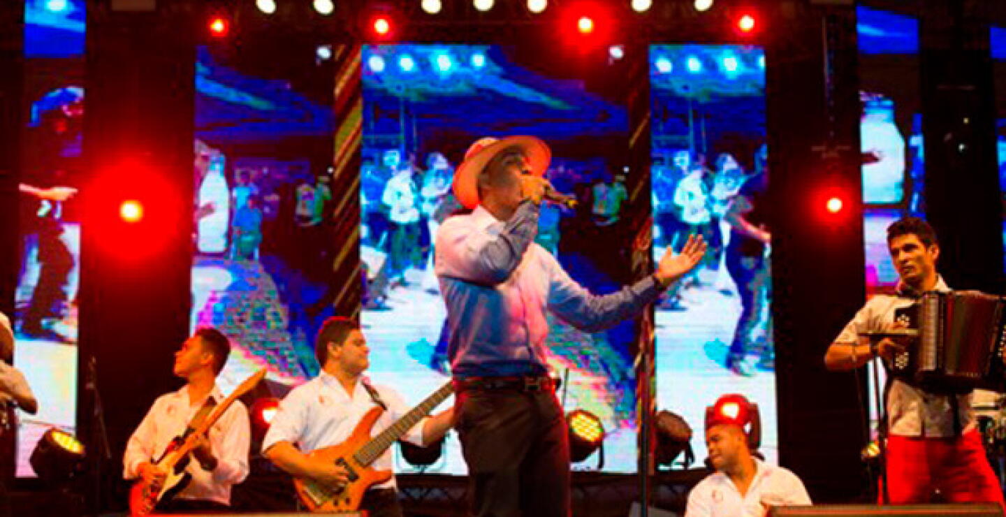 francisco-el-hombre.jpg