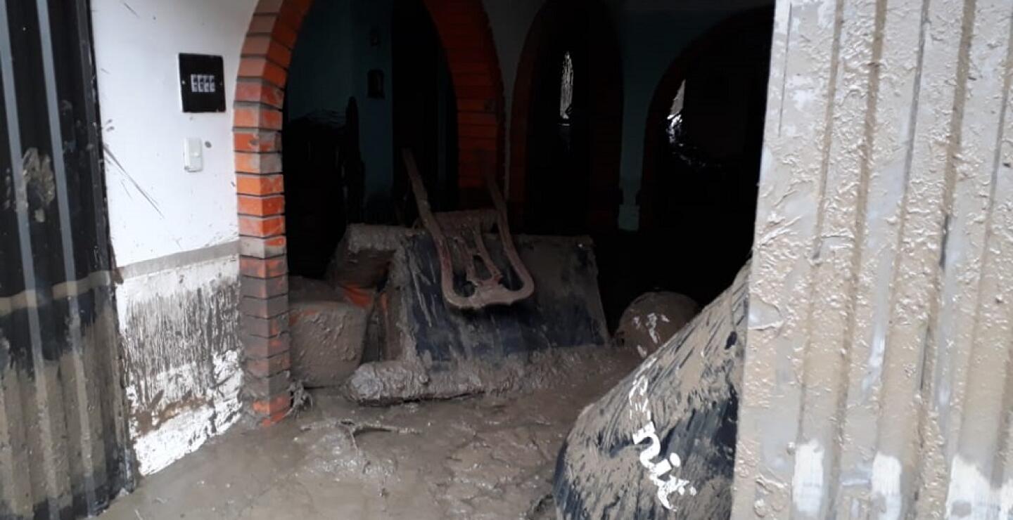 312049_BLU Radio. Avalancha en San Gil / Foto: Blu Radio.