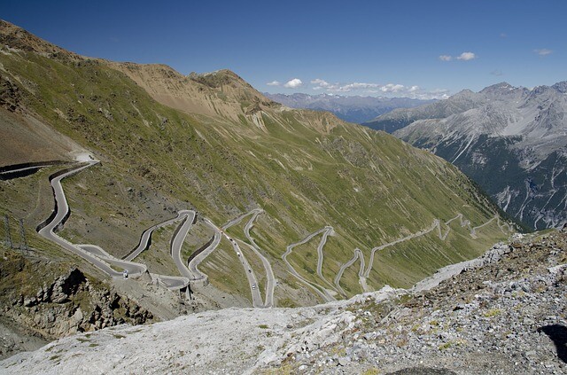 25577_passo-stelvio-879327_640.jpg