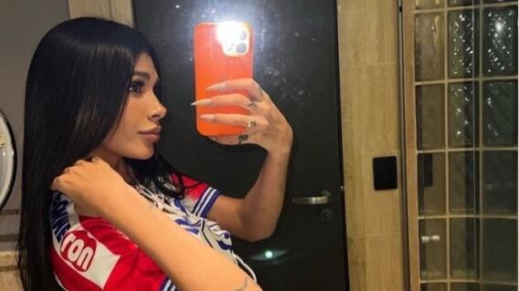 La insólita razón por la que una cantante terminó en el hospital La insólita razón por la que una cantante terminó en el hospital