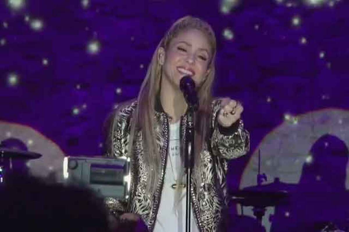shakira_0.jpg