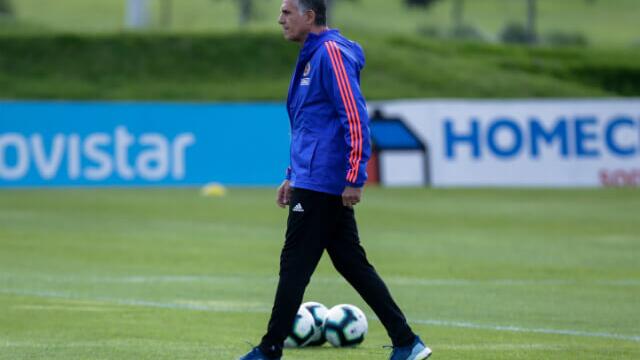 322820_Carlos Queiroz