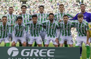 'Cucho' Hernández en la formación de Betis vs Villarreal por la Liga de España. 