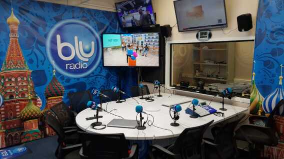 309156_Cabina Blu Radio en Rusia.