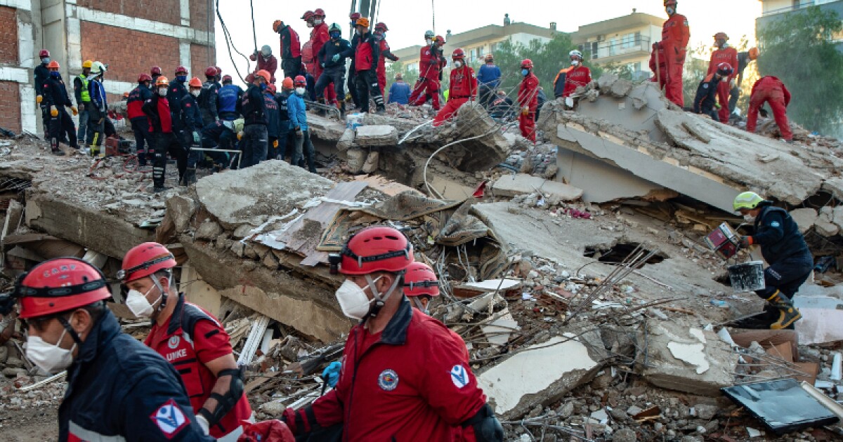 El impactante terremoto en Turquía deja más de 50 muertos y 896