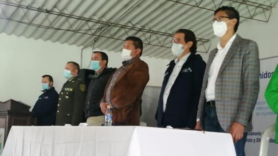 reunion ministerio de agricultura y productores de papa.jpeg reunion ministerio de agricultura y productores de papa.jpeg
