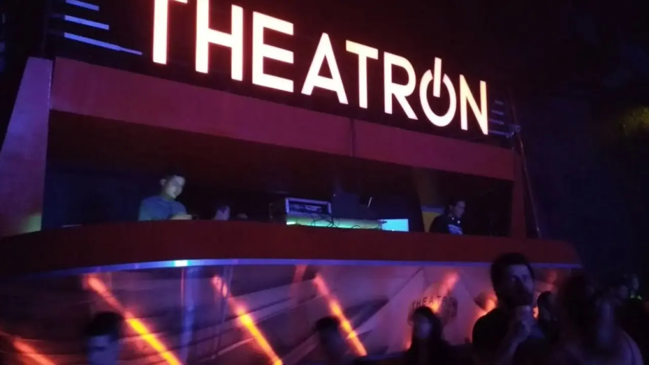 Theatron Una experiencia única y vibrante en Bogotá: Theatron de Película - BluRadio
