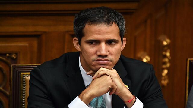 Unión Europea dice que levantar inmunidad a Juan Guaidó viola el Estado de derecho