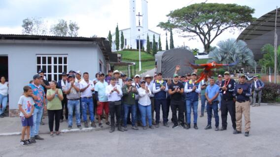 Gestión del Riesgo coordina llegada del puente mecánico.JPG