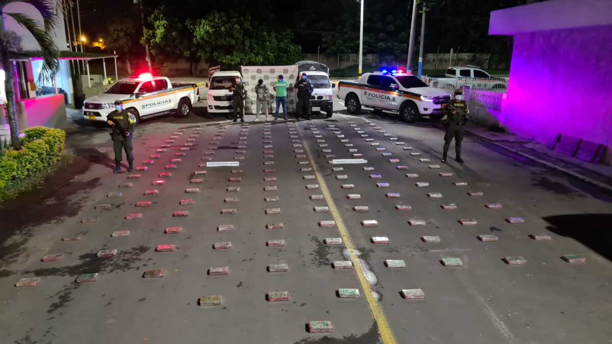 cocaina incautada por policia en via puerto tejada cali