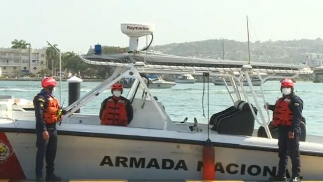 Rescatan a cuatro pescadores que estaban a la deriva en una lancha Rescatan a cuatro pescadores que estaban a la deriva en una lancha