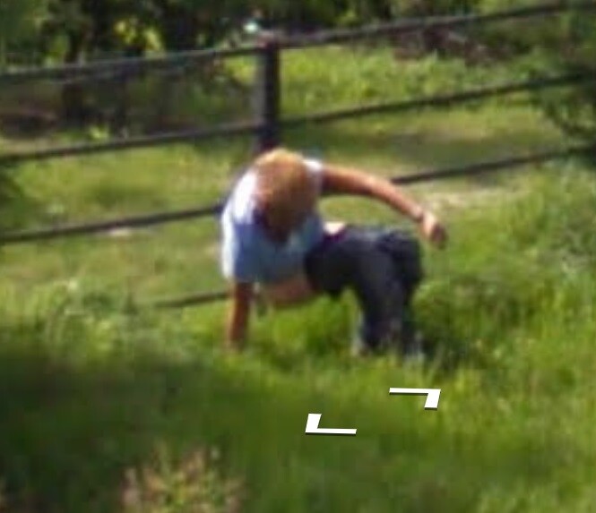 Hombre es captado por Google Maps haciendo