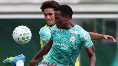 Jhon Arias volvió a entrenamiento con Palmeiras.