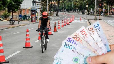Agentes de tránsito podrían multar a ciclistas por práctica común: que no lo tome por sorpresa