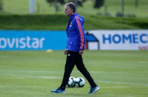 322820_Carlos Queiroz