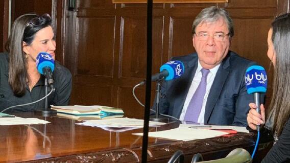 331260_BLU Radio, Mesa BLU