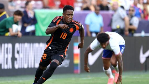 Luis Sinisterra en acción de juego con la Selección Colombia enfrentando a Estados Unidos Luis Sinisterra en acción de juego con la Selección Colombia enfrentando a Estados Unidos
