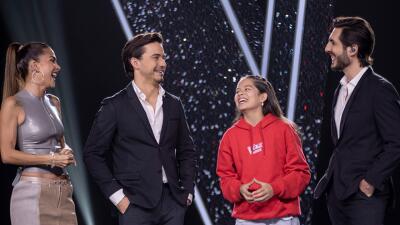 Lagos y Danna Michel se conocen en La Voz Kids.