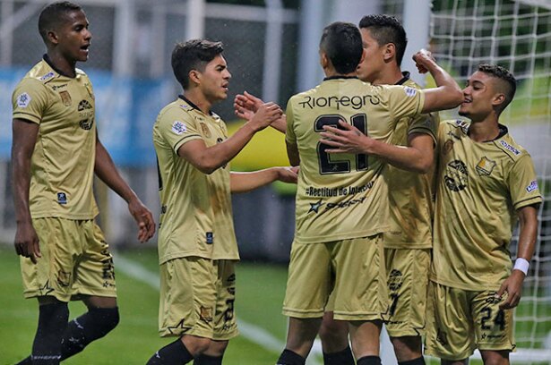 312753_rionegrocelebra210519cole.jpg